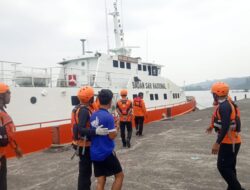 SAR Evakuasi Medis Kru KLM Sea Safari VI di Laut Banda